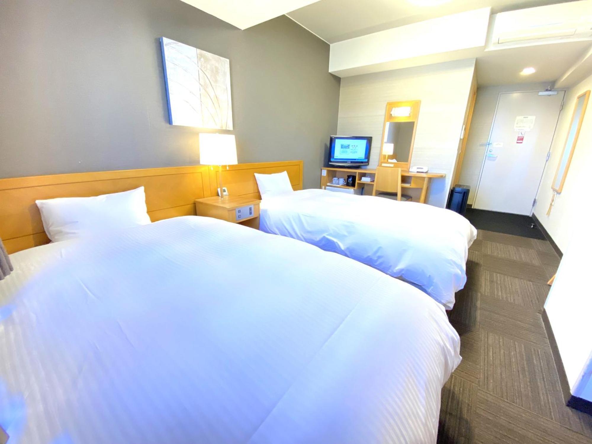 Hotel Route-Inn Hon Hachinohe Ekimae Экстерьер фото